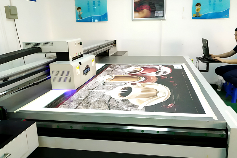 Плоская (планшетная) печать